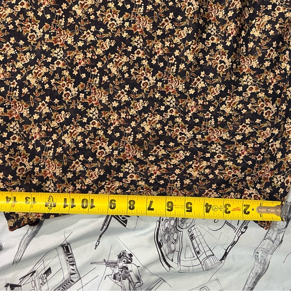 Vintage Express Navy Floral A-Line Skirt - Picture 8 of 8